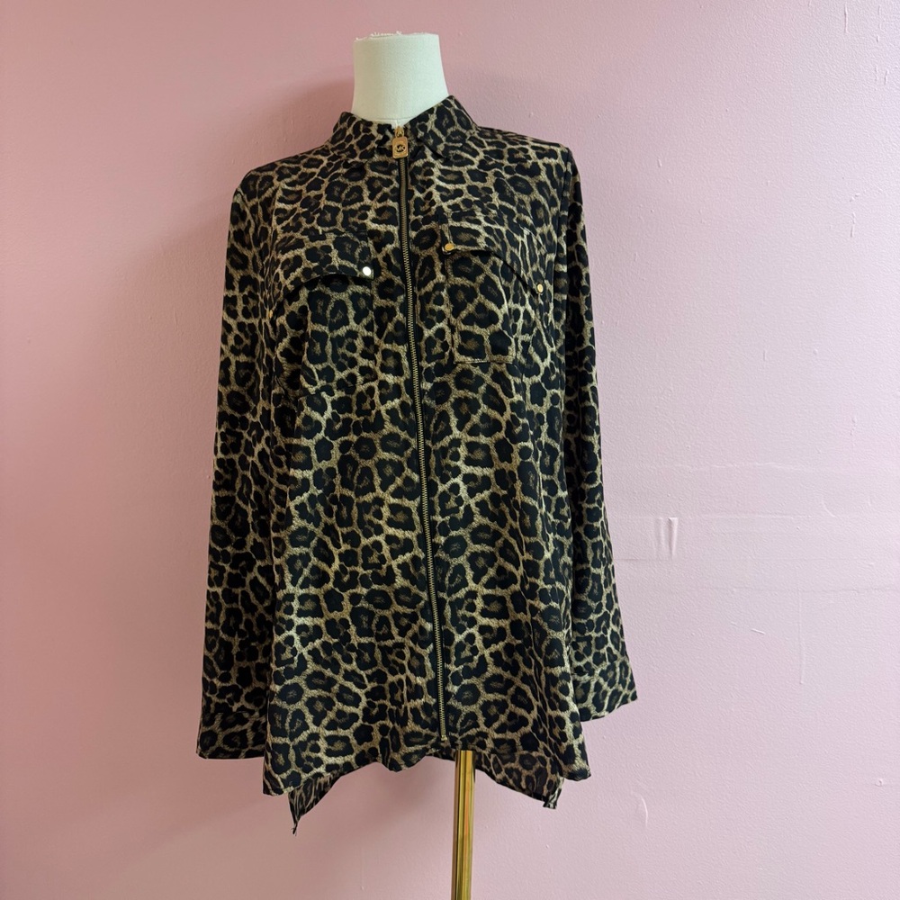 NWT Michael Kors animal print zip up blouse